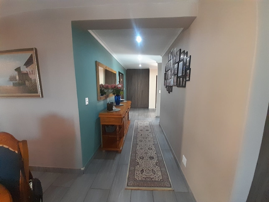 4 Bedroom Property for Sale in Cashan North West